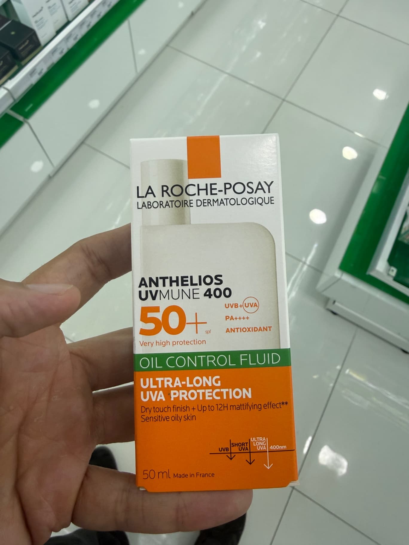 La Roche-Posay Anthelios UVMune 400 SPF 50+ 50ml — slika 1